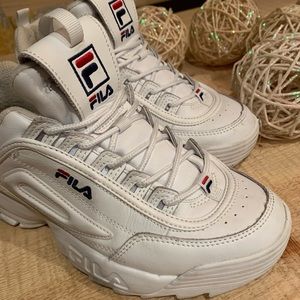 I’m selling a shoes